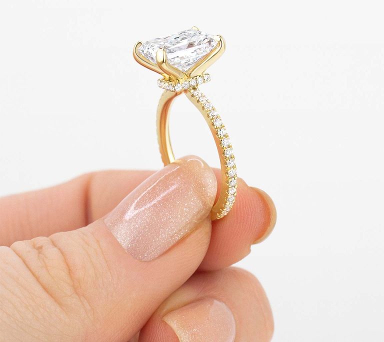 4 Things You Need To Know About Engagement Rings